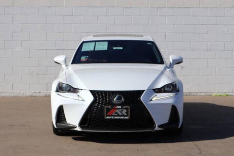 2019 Lexus IS 300