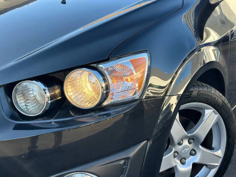 2015 Chevrolet Sonic LTZ Auto