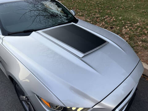 2015 Ford Mustang V6