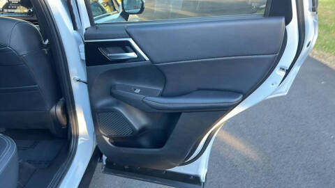 2024 Mitsubishi Outlander Ralliart