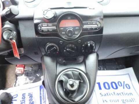 2011 Mazda MAZDA2 Touring