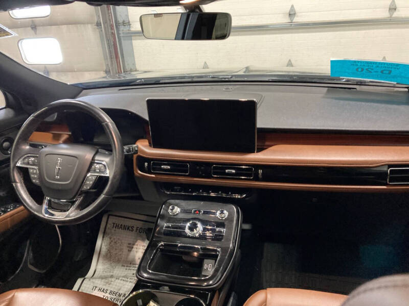 2022 Lincoln Nautilus Reserve