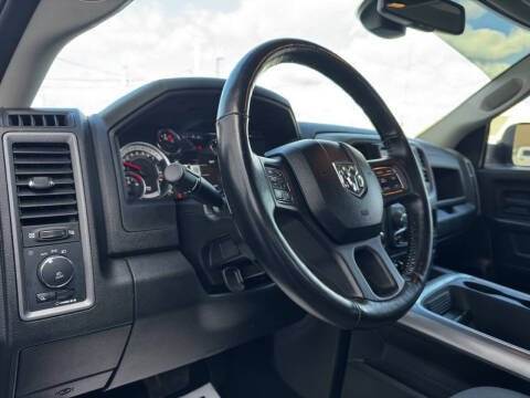 2022 RAM 1500 Classic Express