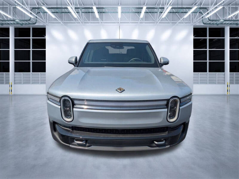 2025 Rivian R1T