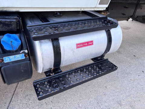 2017 International DuraStar 4300