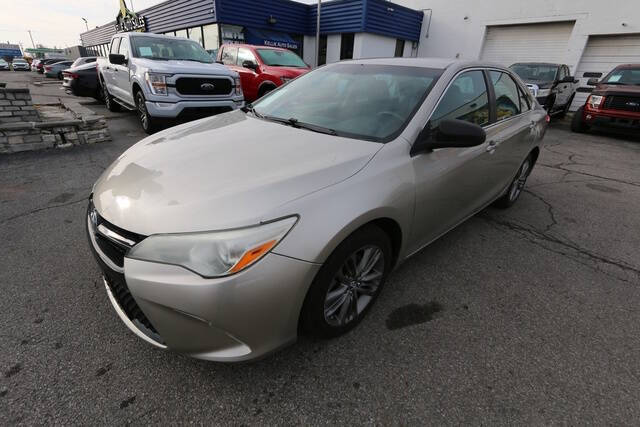 2017 Toyota Camry SE