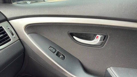 2017 Hyundai Elantra GT