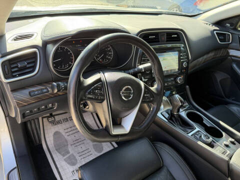 2017 Nissan Maxima