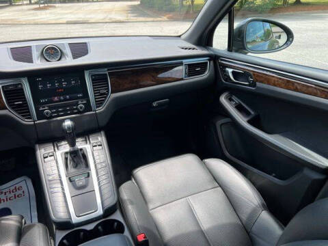 2018 Porsche Macan S