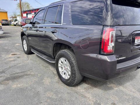 2017 GMC Yukon SLT