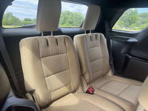 2016 Ford Explorer