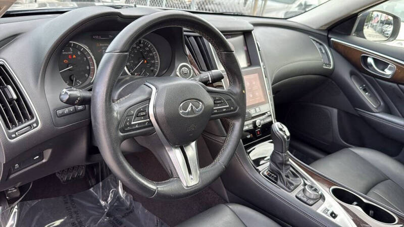 2018 Infiniti Q50 3.0T Luxe