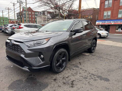 2020 Toyota RAV4 Hybrid XSE