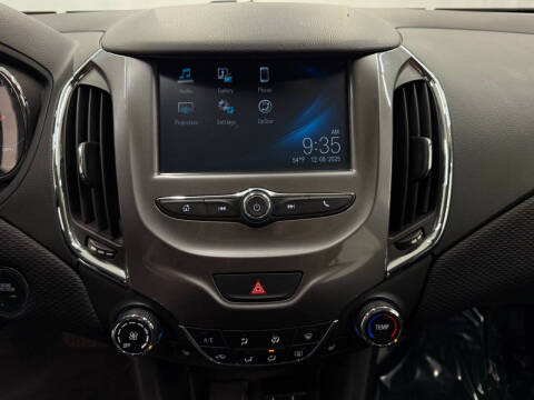 2017 Chevrolet Cruze LT Auto