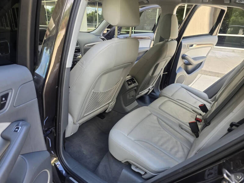 2016 Audi Q5 2.0T quattro Premium Plus