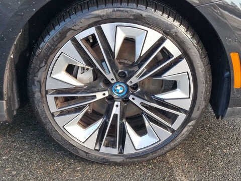 2024 BMW i5 eDrive40