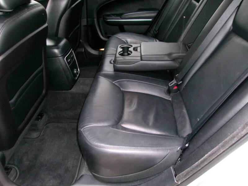 2012 Chrysler 300 Limited