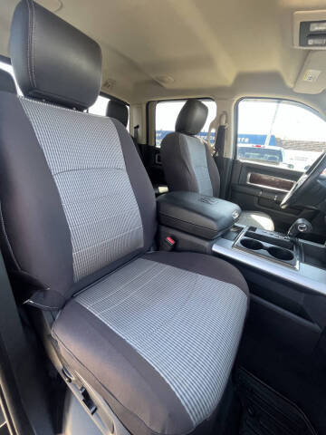 2012 RAM 1500 Laramie