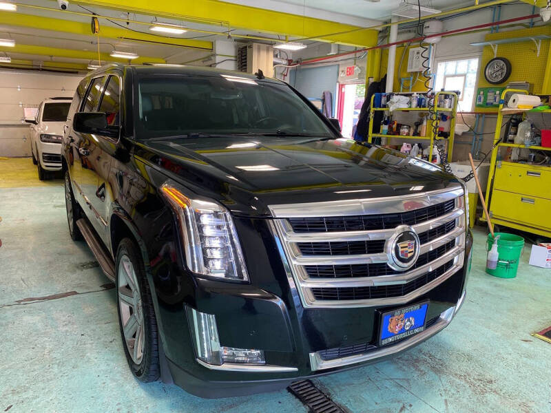 2015 Cadillac Escalade Luxury