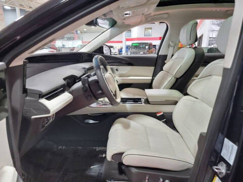 2024 Lincoln Nautilus Black Label