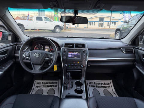 2017 Toyota Camry SE