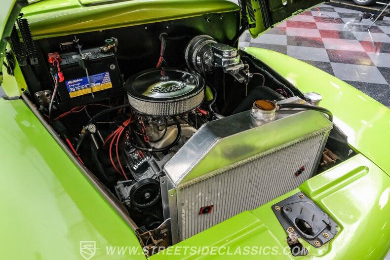 1951 Ford F-100