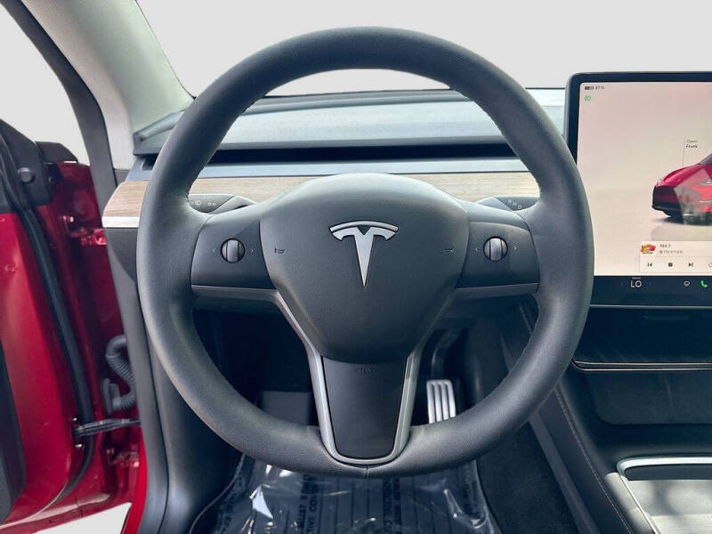 2024 Tesla Model Y Performance