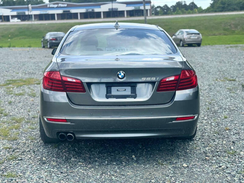 2014 BMW 5 Series 528i
