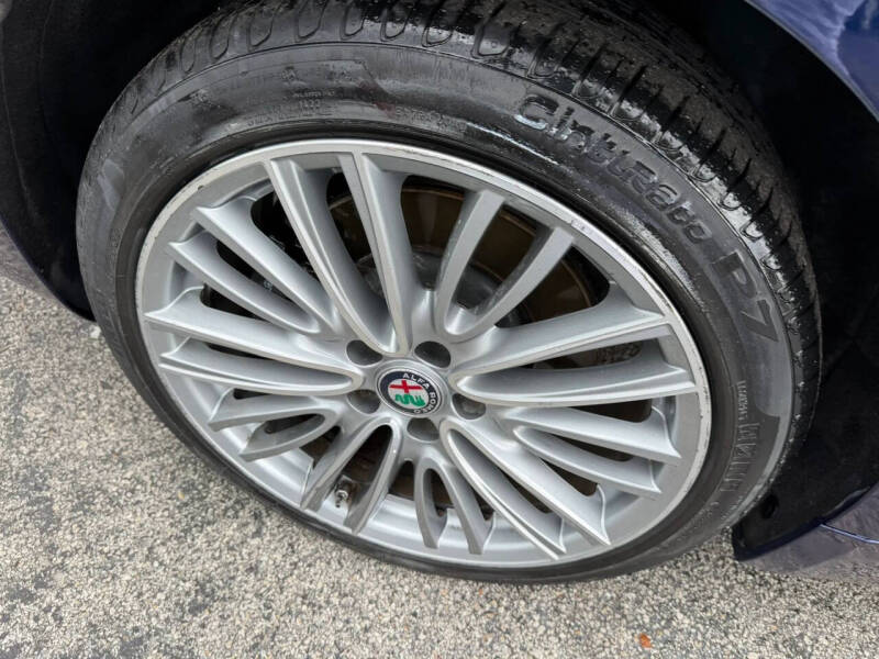 2017 Alfa Romeo Giulia Ti