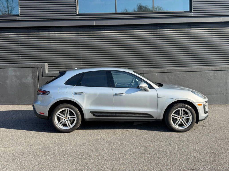 2026 Porsche Macan