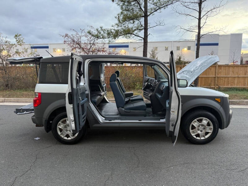 2005 Honda Element LX