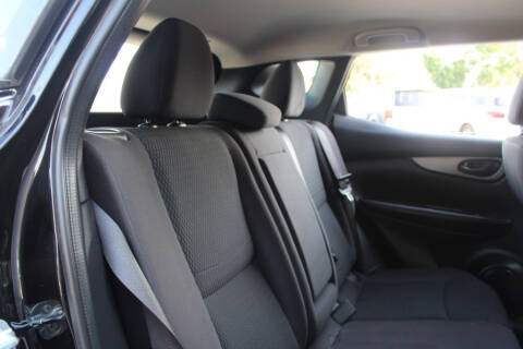 2017 Nissan Rogue Sport S