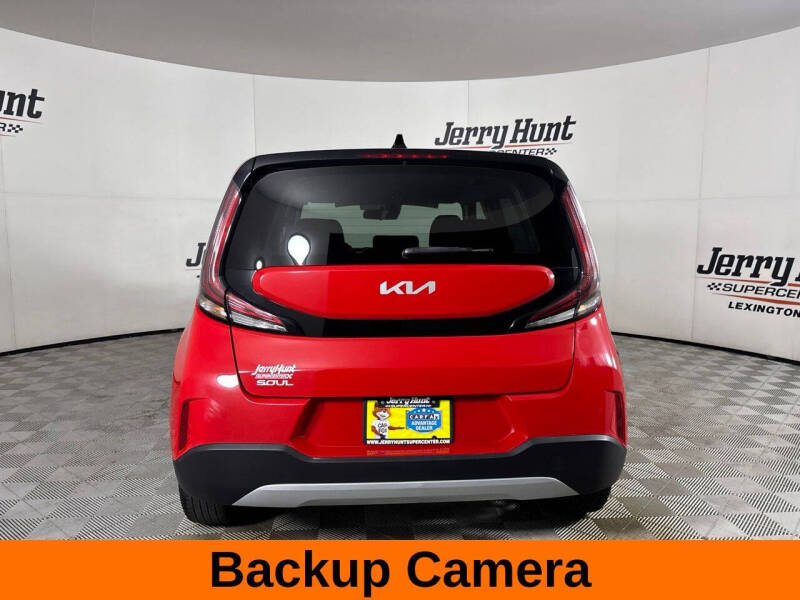 2024 Kia Soul LX