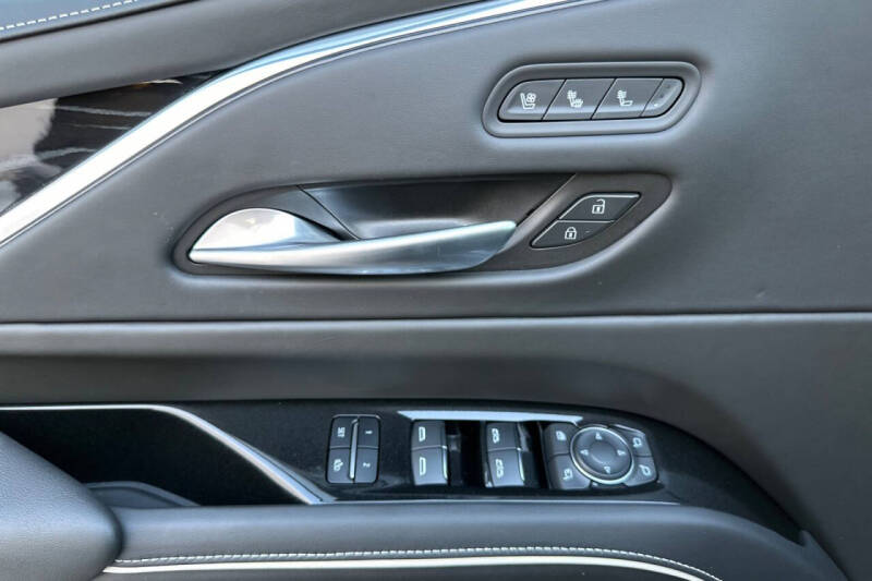 2023 Cadillac Escalade-V