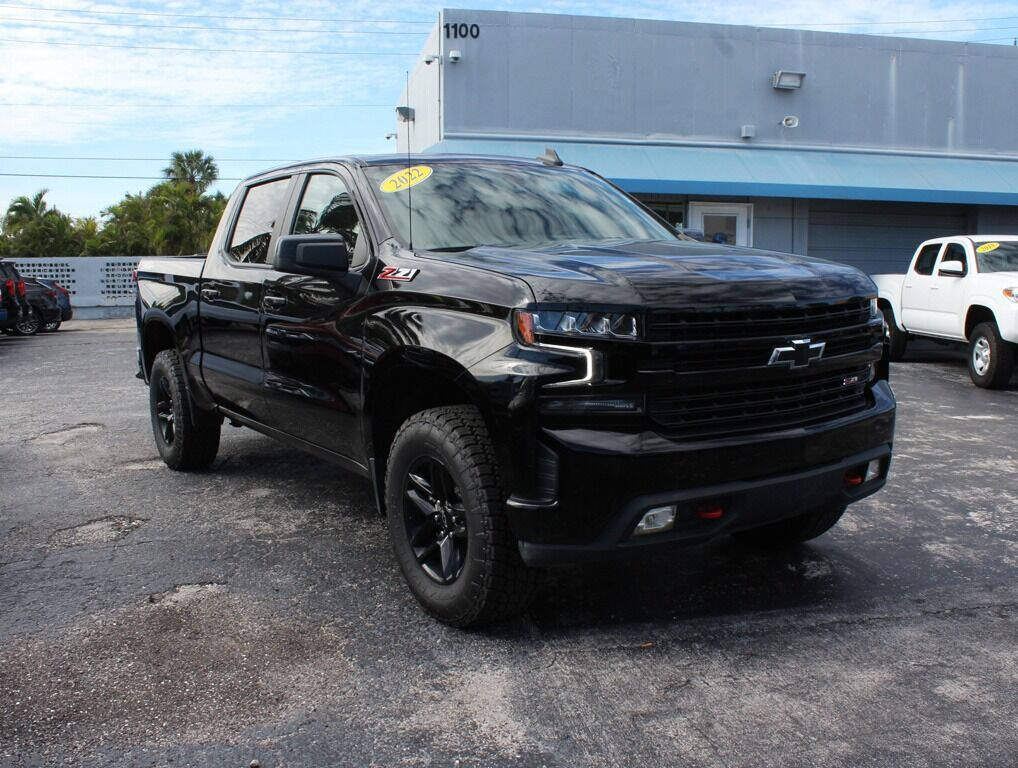 2022 CHEVROLET Silverado LTD Pickup - $46,995