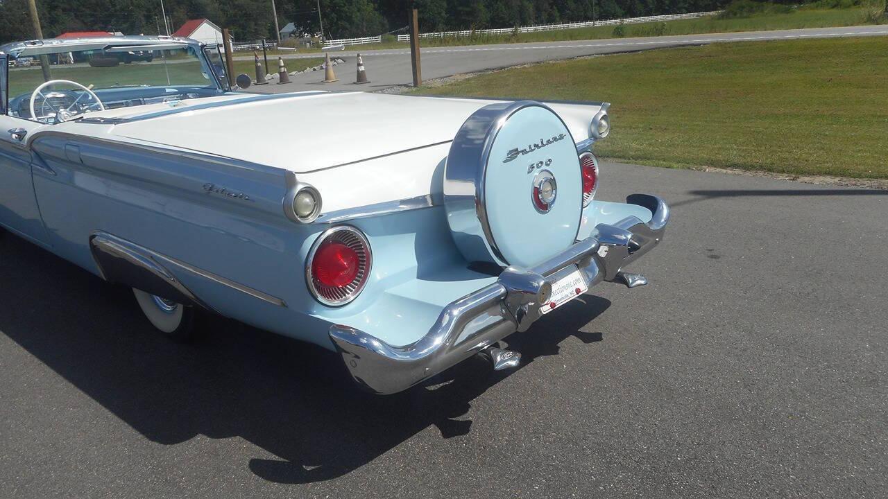 1959 Ford SKYLINER 14
