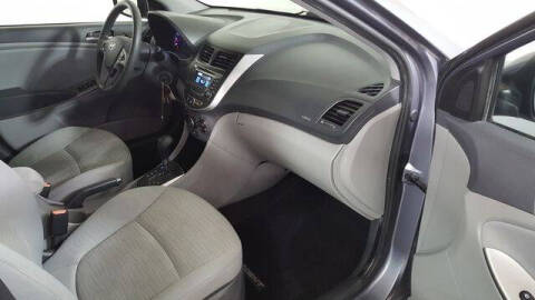 2017 Hyundai Accent Value Edition