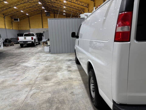 2017 Chevrolet Express 2500