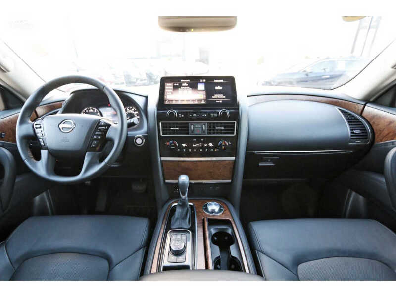 2024 Nissan Armada SL
