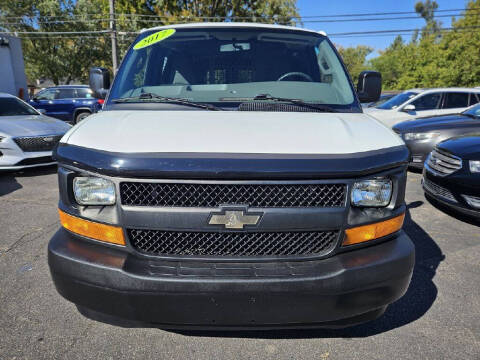 2017 Chevrolet Express 2500