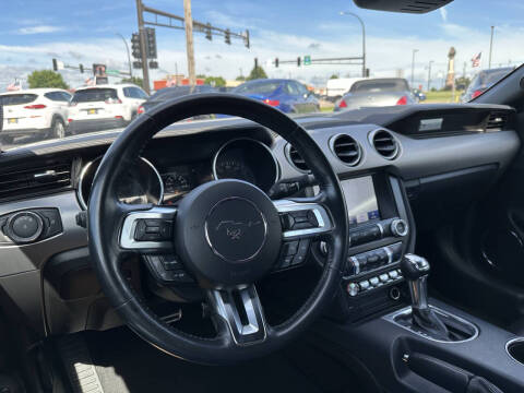 2022 Ford Mustang EcoBoost Premium