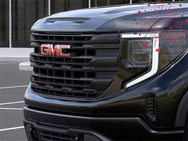 2026 GMC Sierra 1500 Elevation Standard