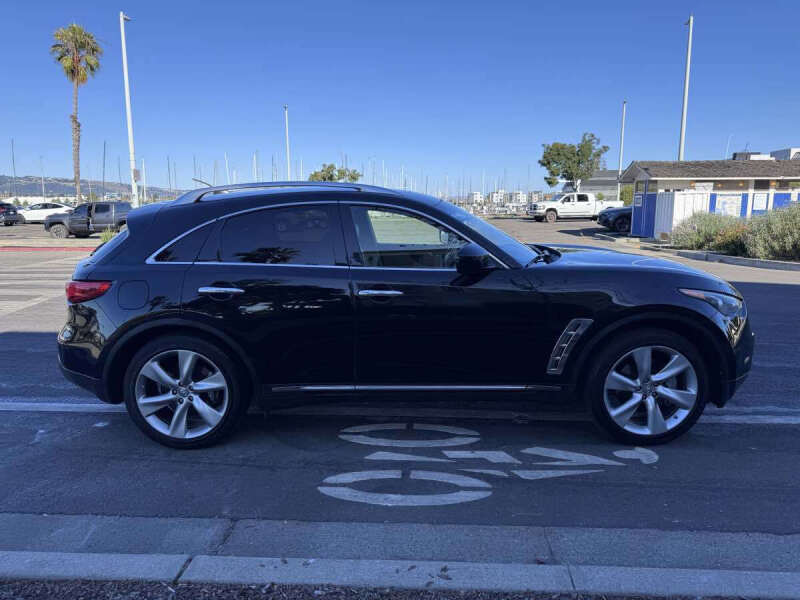 2009 Infiniti FX50