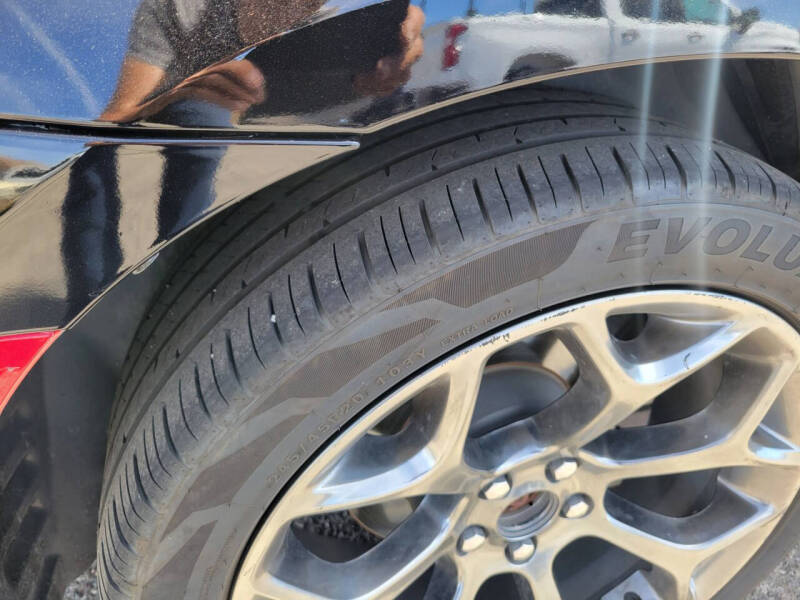2017 Chrysler 300