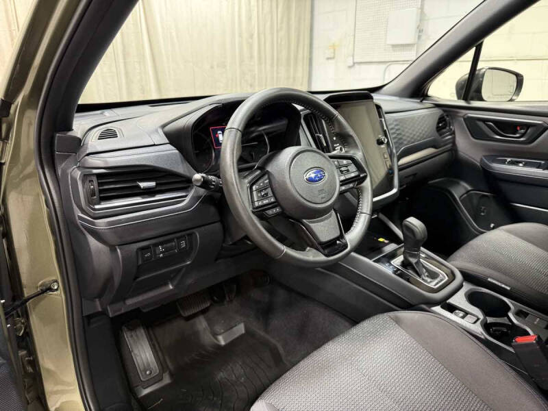 2025 Subaru Forester Premium