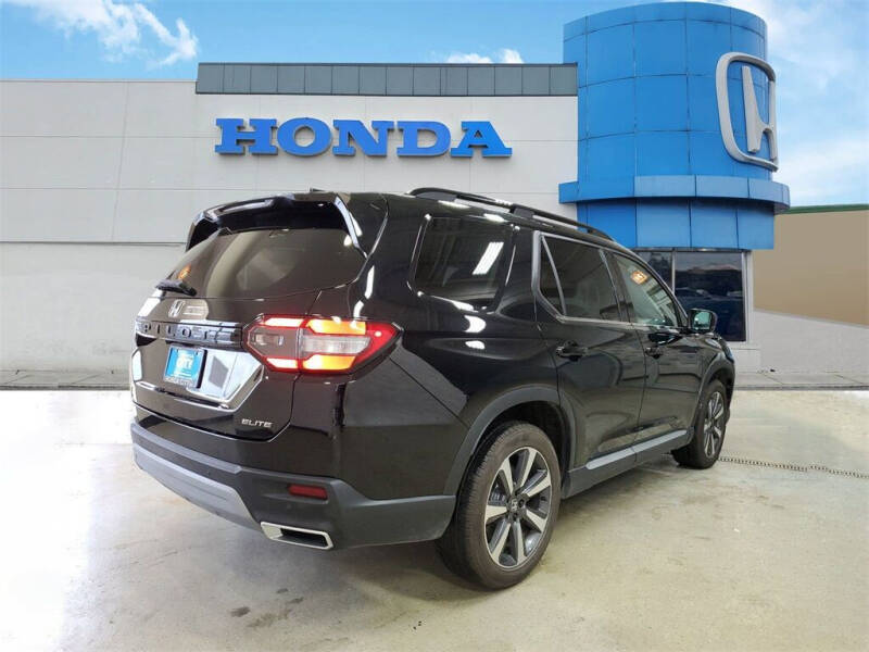 2023 Honda Pilot Elite