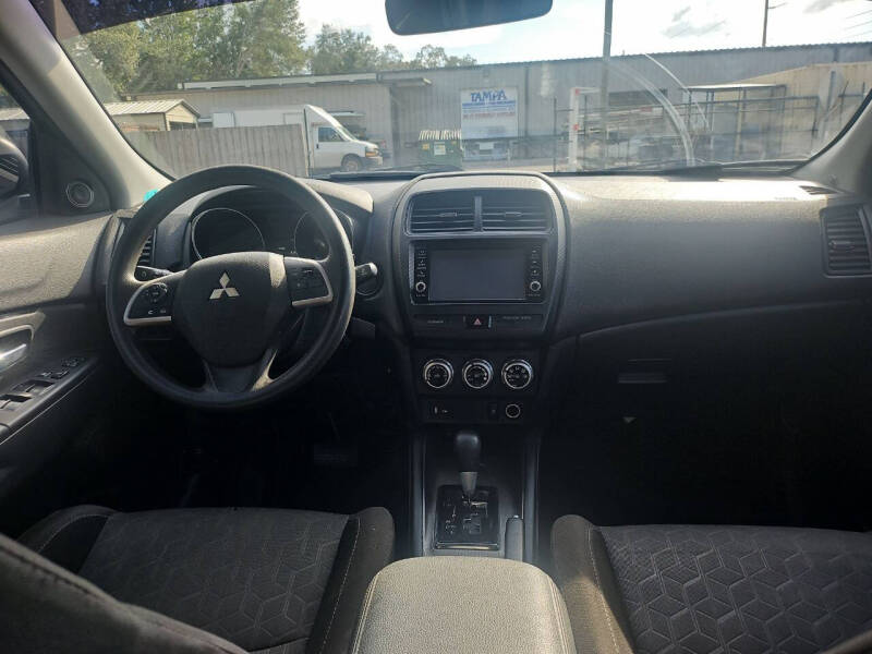 2020 Mitsubishi Outlander Sport ES