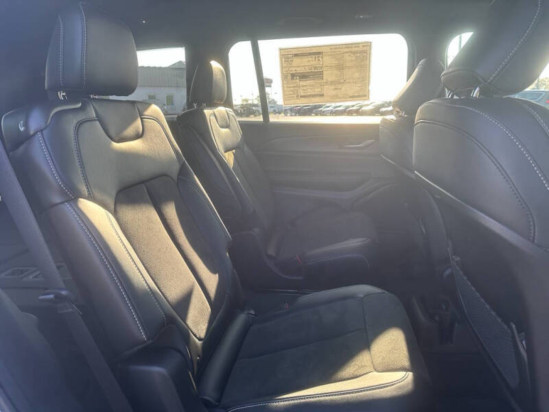 2025 Jeep Grand Cherokee L Altitude X