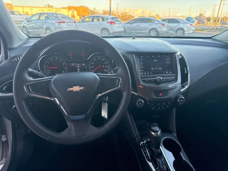 2019 Chevrolet Cruze LS