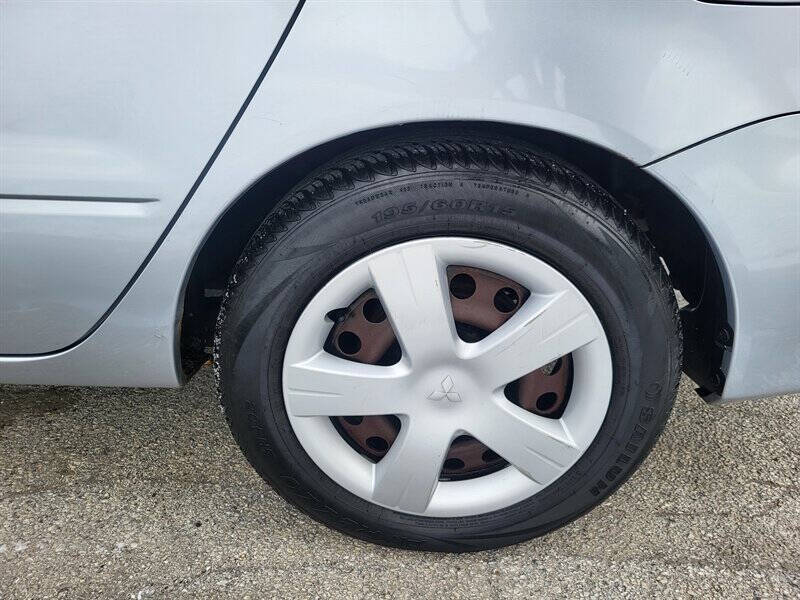 2004 Mitsubishi Lancer LS